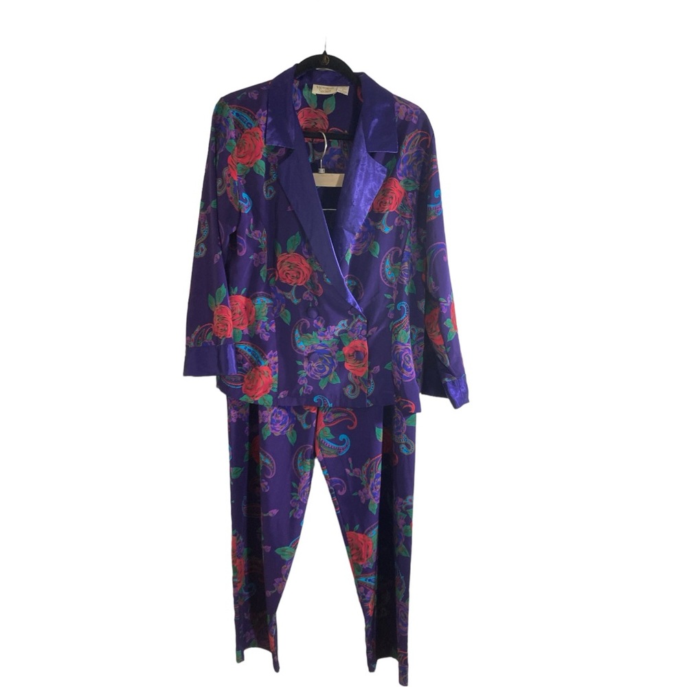 Victorias Secret Gold Label Purple Rose Paisley Silky Pajama Set Double Breasted
